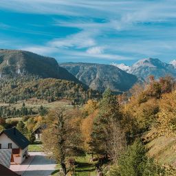 Apartmaji Triglav Uživajte v osupljivem razgledu na okoliške gore